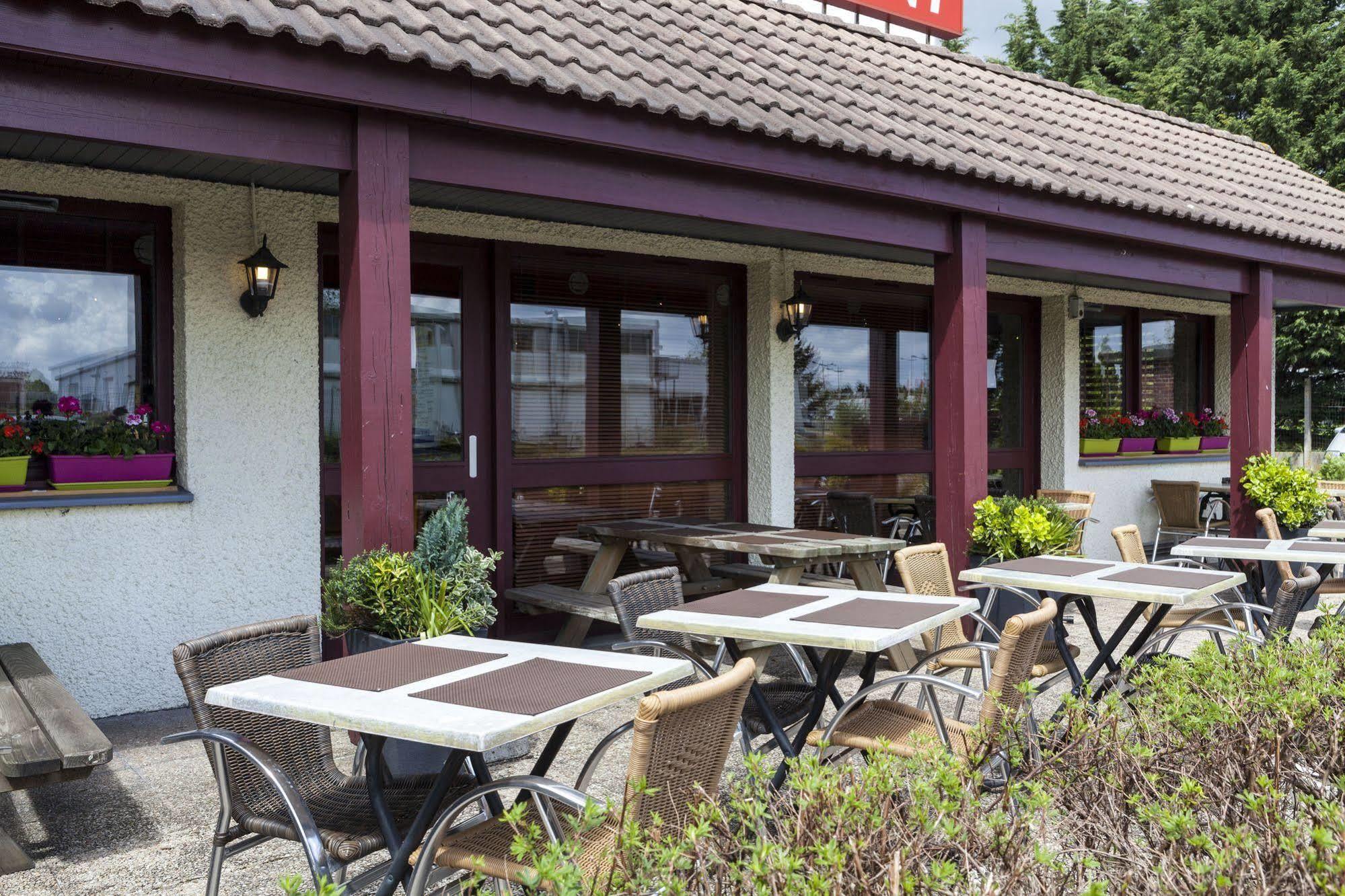 Sure Hotel By Best Western Rouvignies Valenciennes Exterior foto