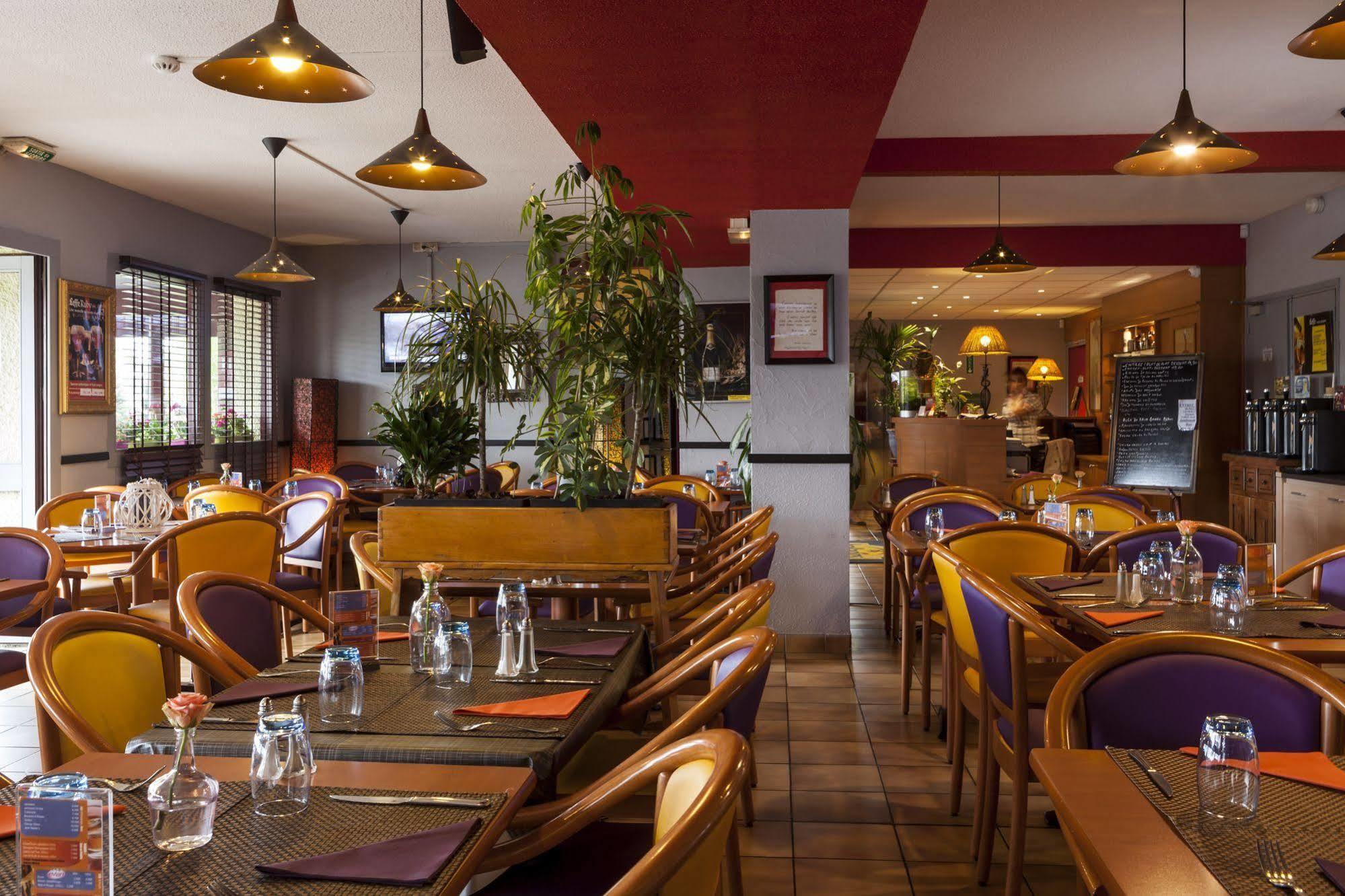 Sure Hotel By Best Western Rouvignies Valenciennes Exterior foto