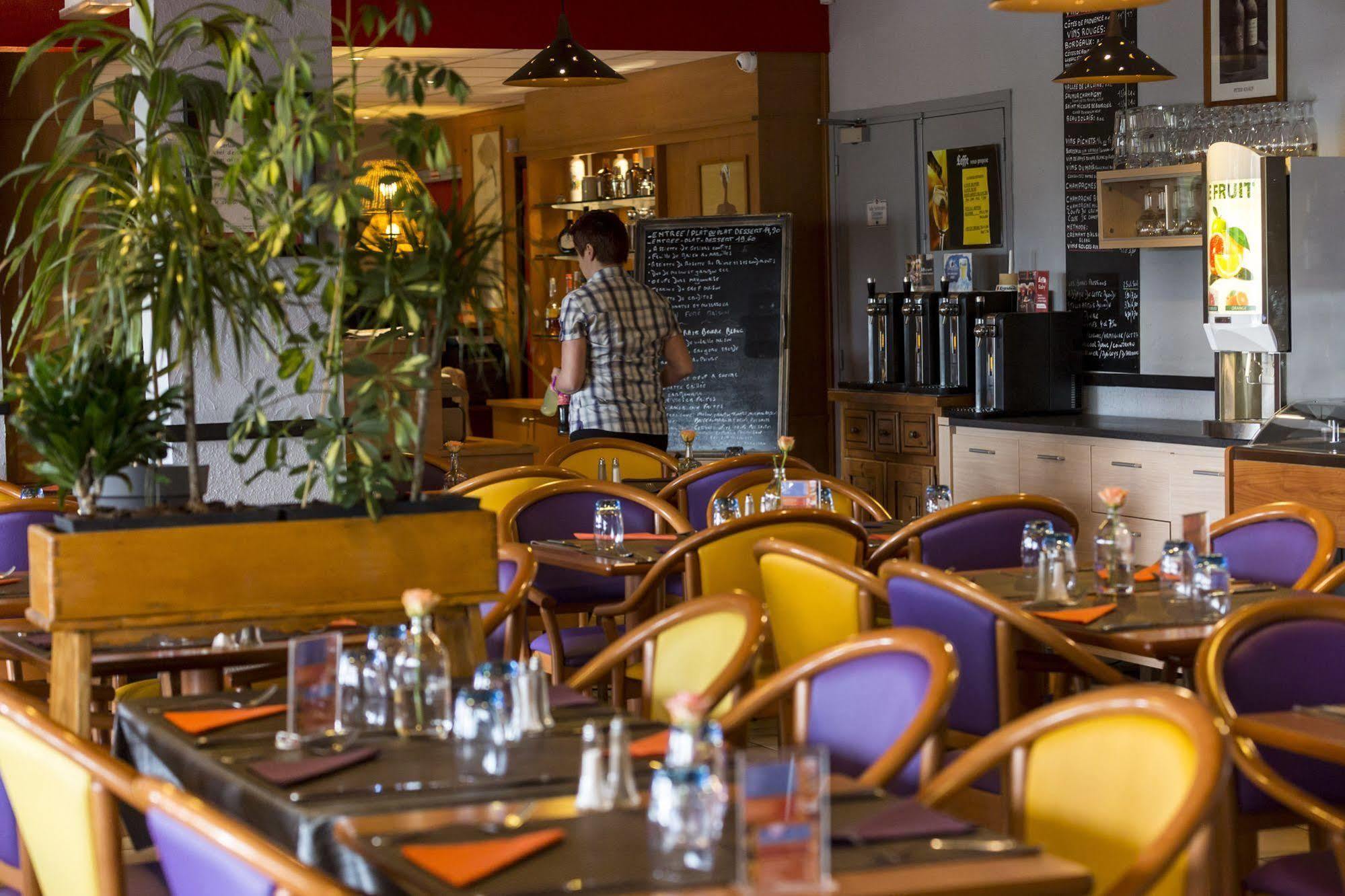 Sure Hotel By Best Western Rouvignies Valenciennes Exterior foto